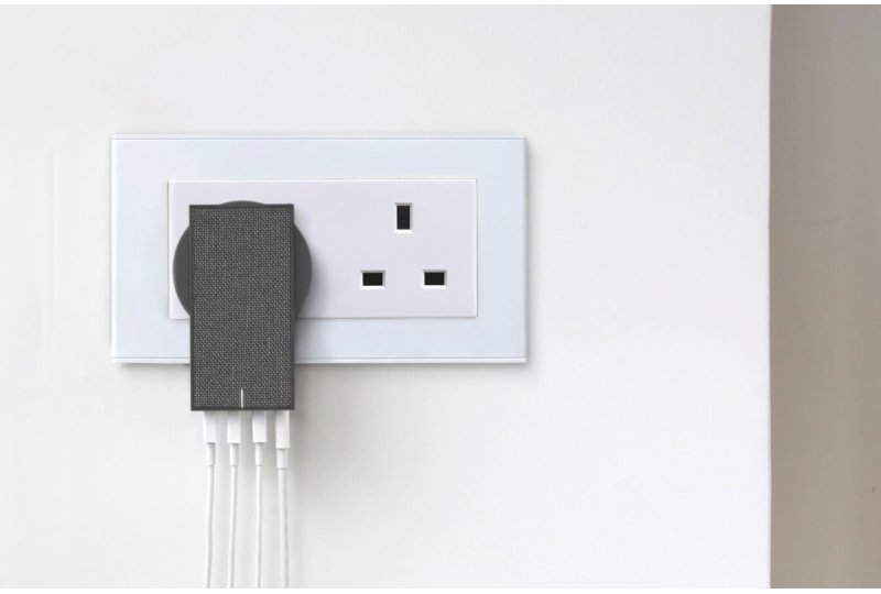 Сетевое зарядное устройство Native Union Smart 4 Charger 5.4 A, серый Сетевое зарядное устройство Native Union Smart 4 Charger 5.4 A, серый