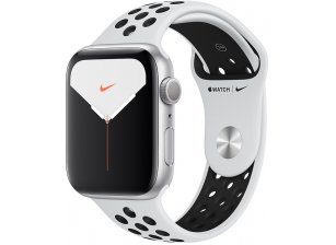 Apple Watch Nike Series 5, 44 мм, корпус из алюминия серебристого цвета, спортивный ремешок Nike «чистая платина/чёрный»